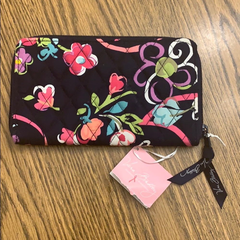 Vera Bradley wallet